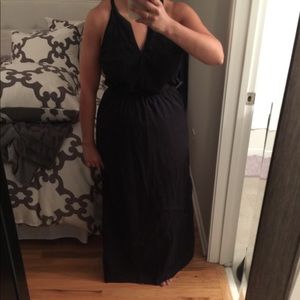 Old navy black maxi dress. Size mediums